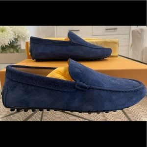 NWT• TOD'S• Pantofola City •Gommino Suede• Driving Shoes • Size 6 (US 7) Navy